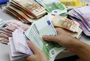 Tỷ giá Euro ngày 09/10: Tăng nhẹ tại một số Ngân hàng